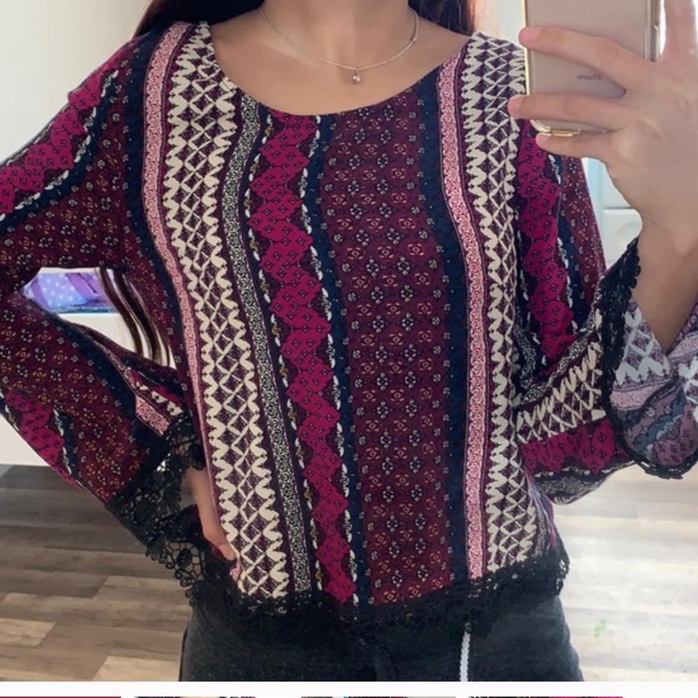 Patterned long sleeve shirt